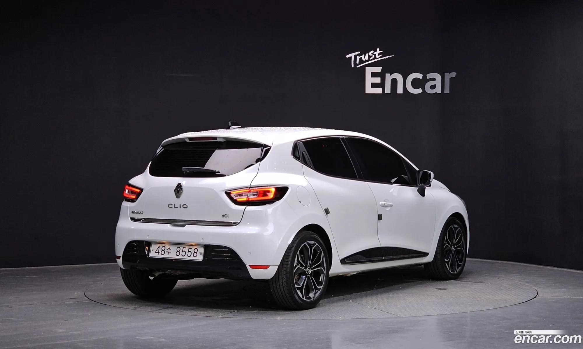 Renault Korea (Samsung) Clio 2018 — 9