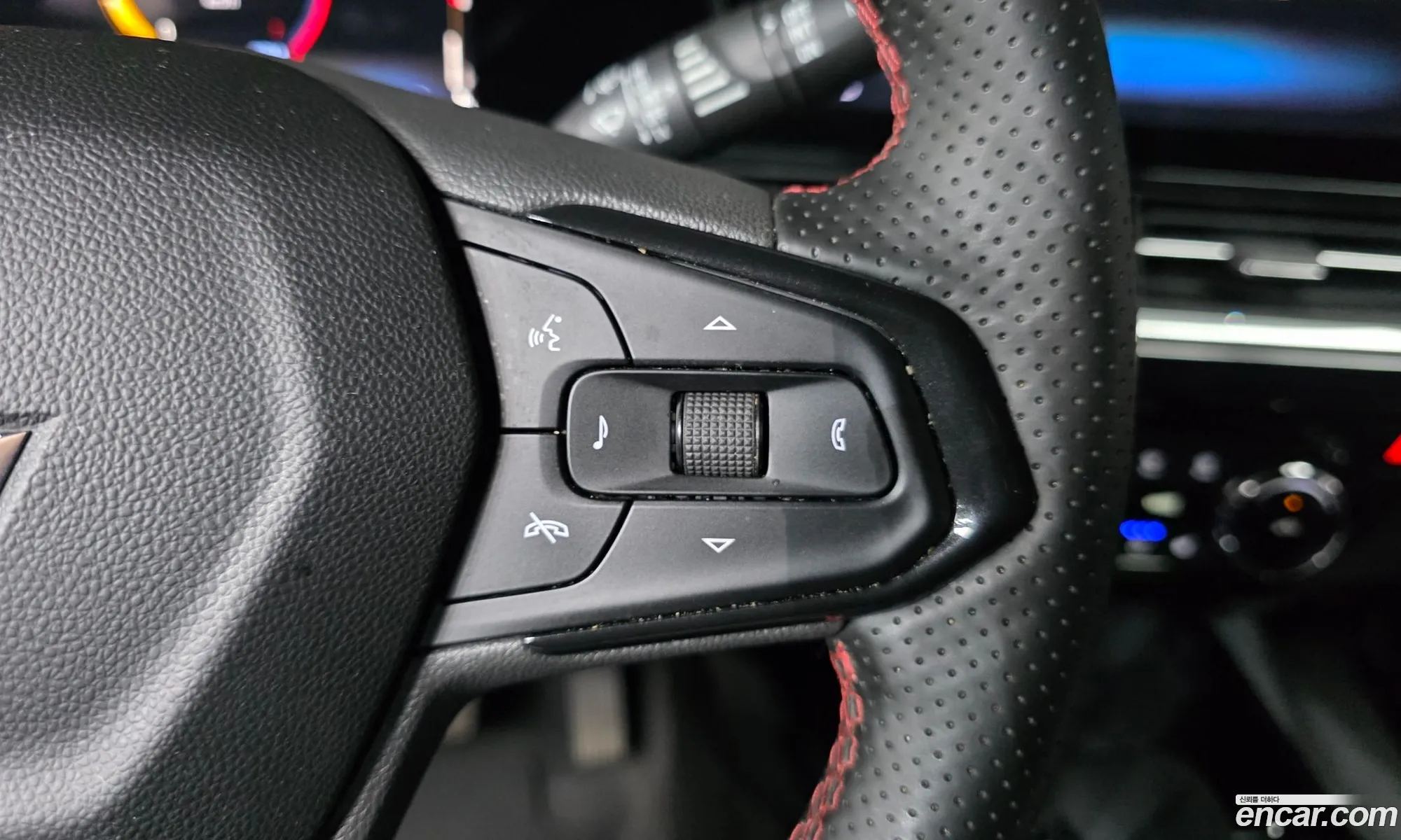 Chevrolet (GM Daewoo) Trax Crossover 2023 — 19