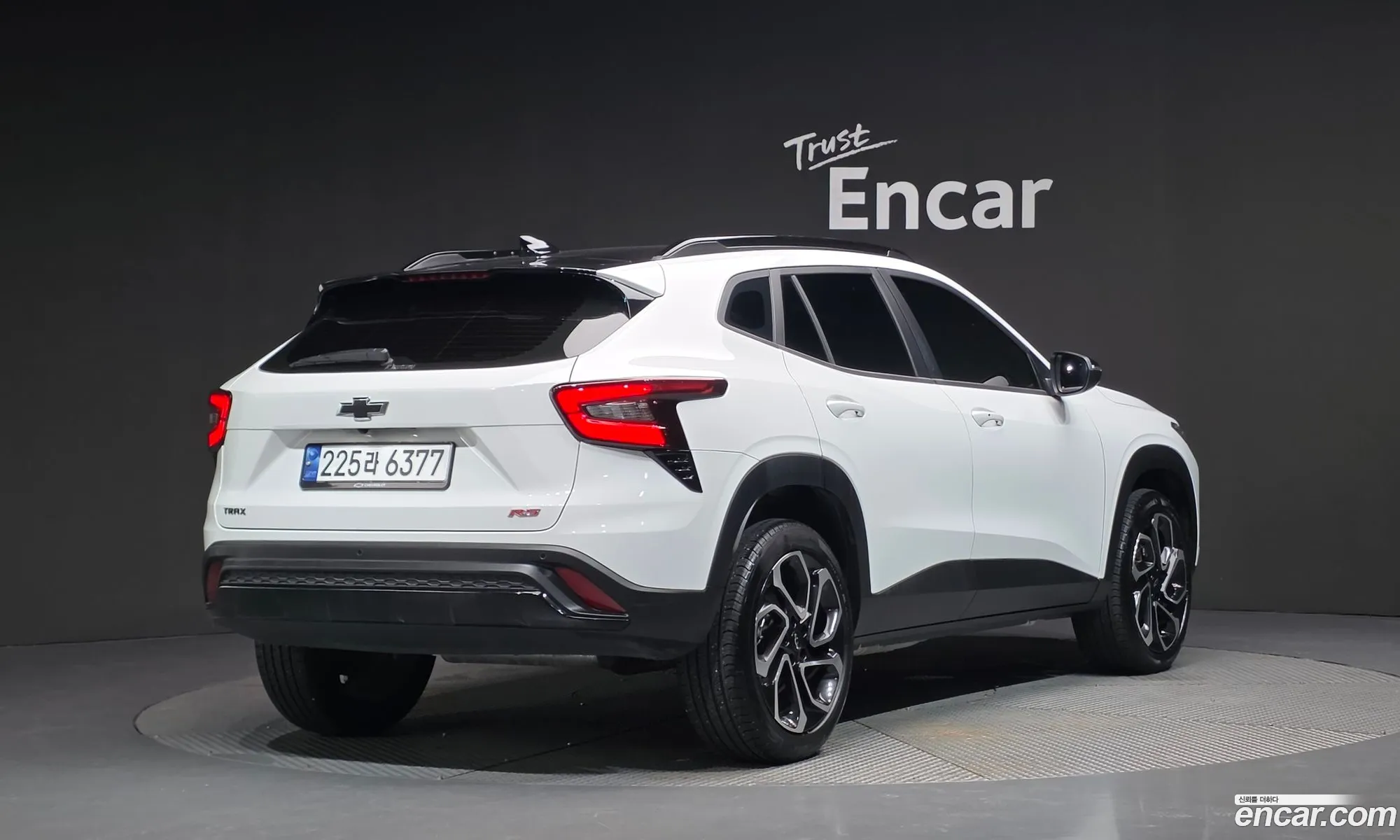 Chevrolet (GM Daewoo) Trax Crossover 2023 — 12