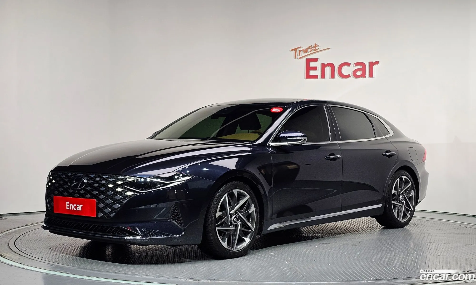 Hyundai Grandeur IG 2020 — 27