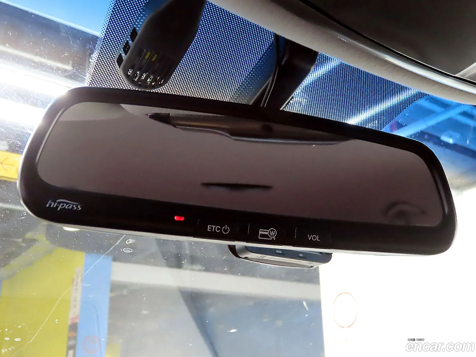 Hyundai Grandeur HG 2014 — 17