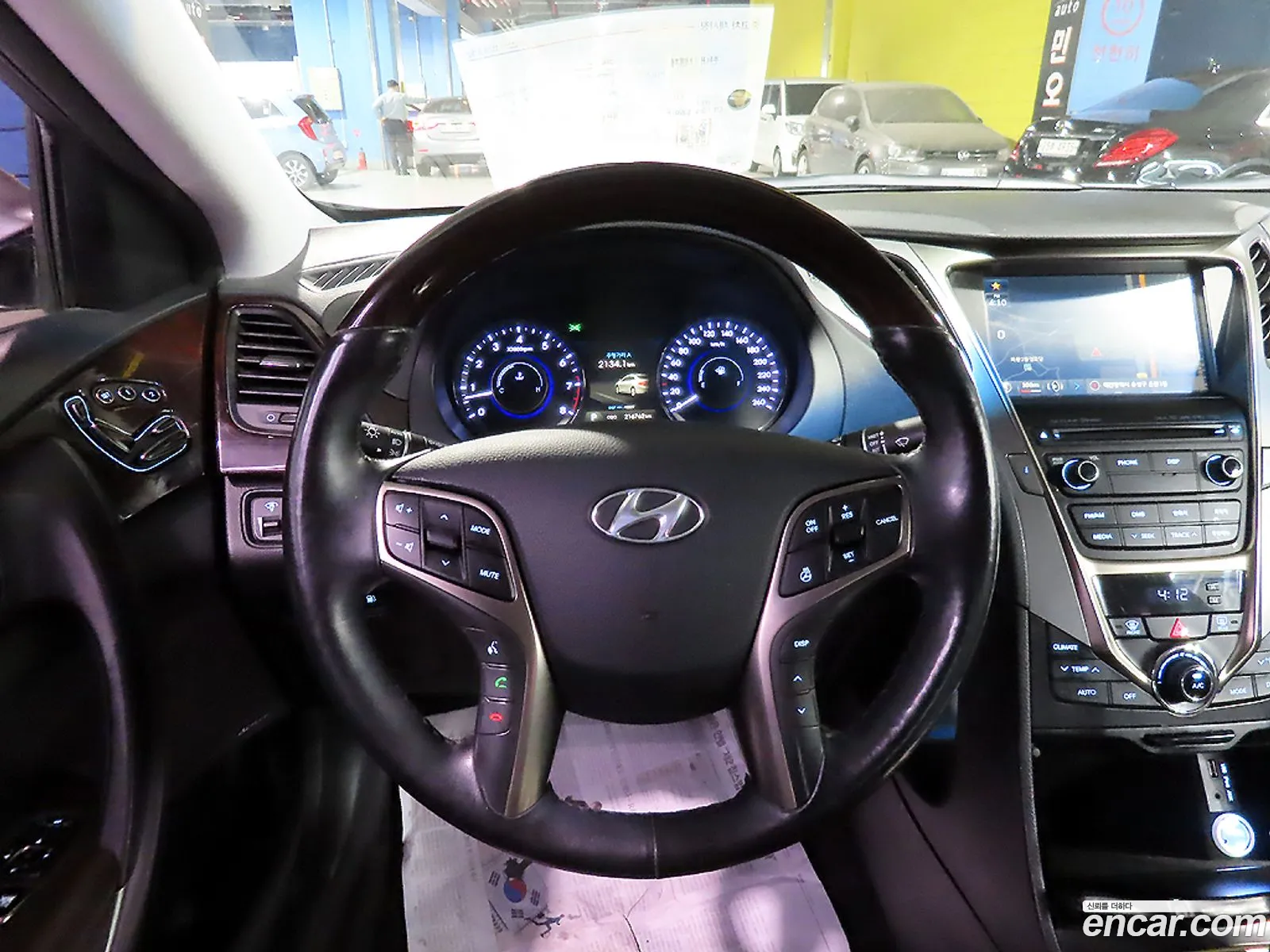 Hyundai Grandeur HG 2014 — 2