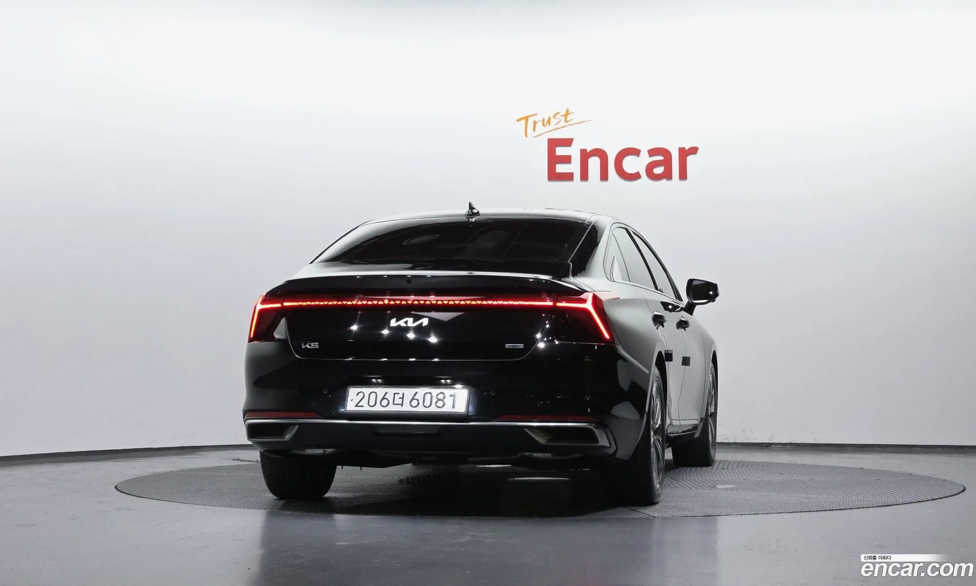 Kia K8 Hybrid 2022 — 16