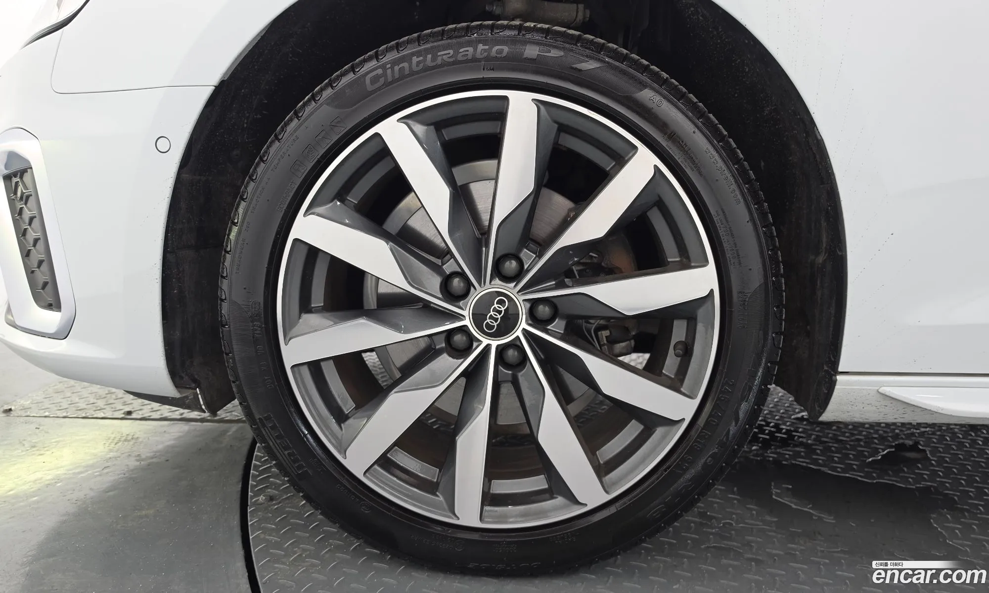 Audi A4 2023 WAUZZZF46PA016846 — 21