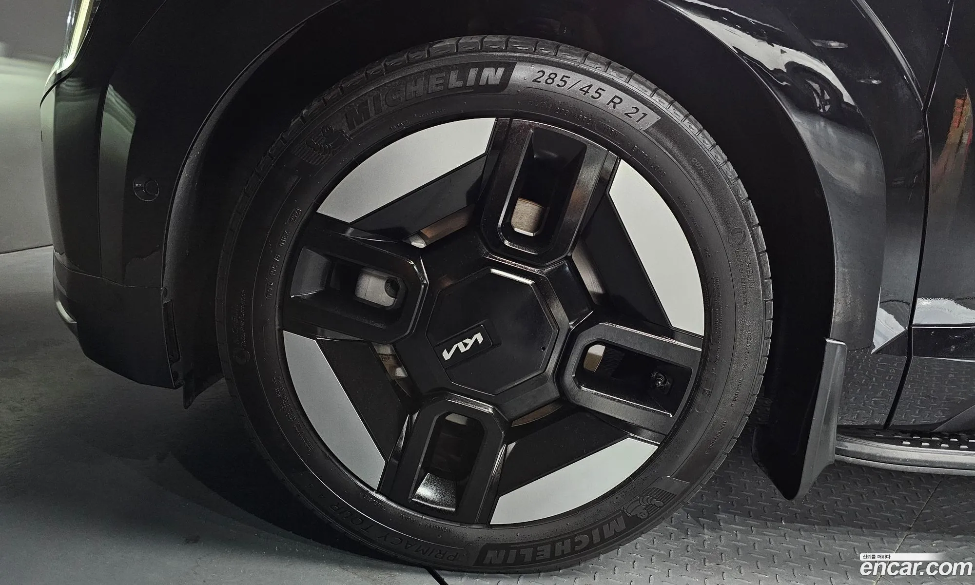Kia EV9 2023 — 24