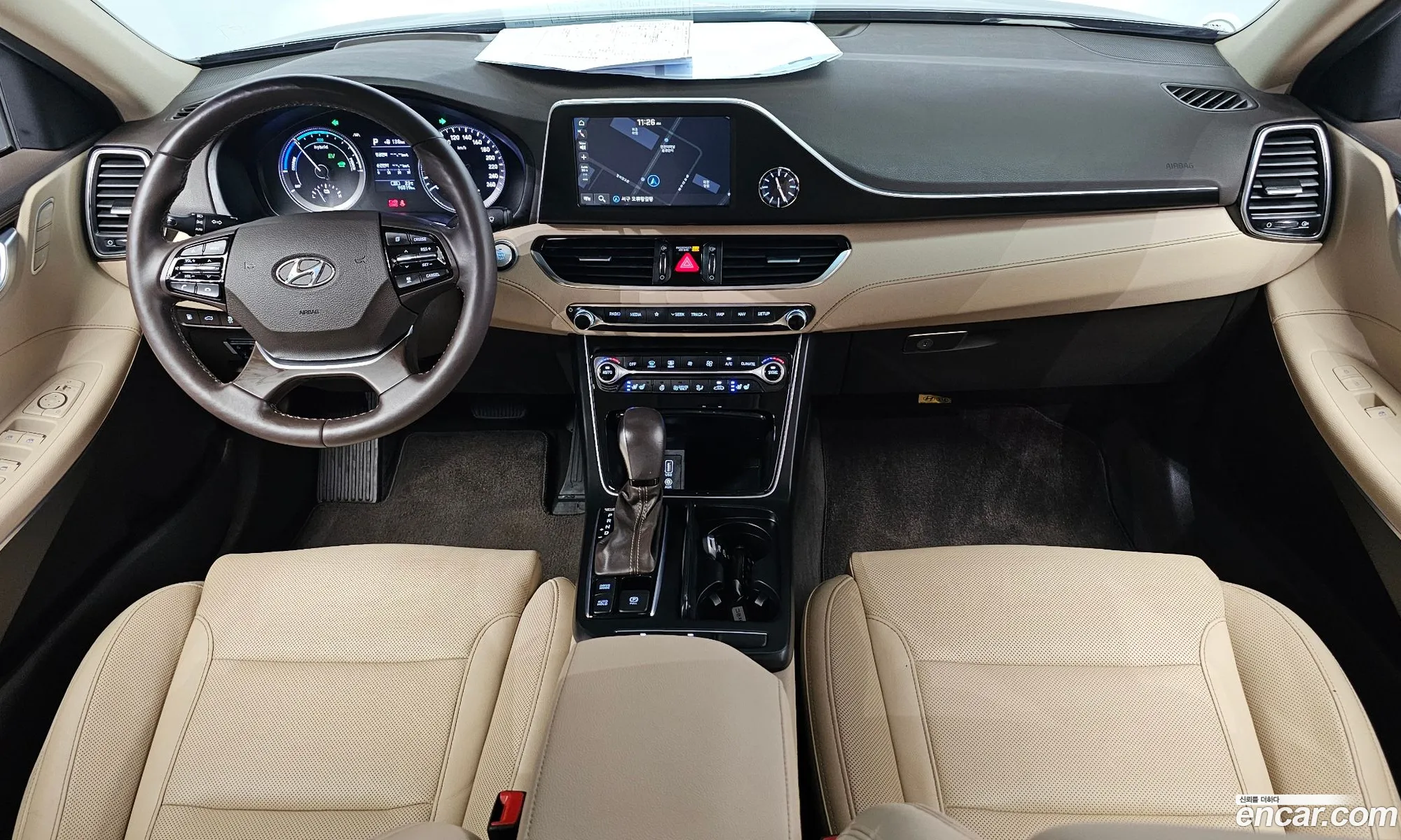 Hyundai Grandeur IG Hybrid 2017 — 3