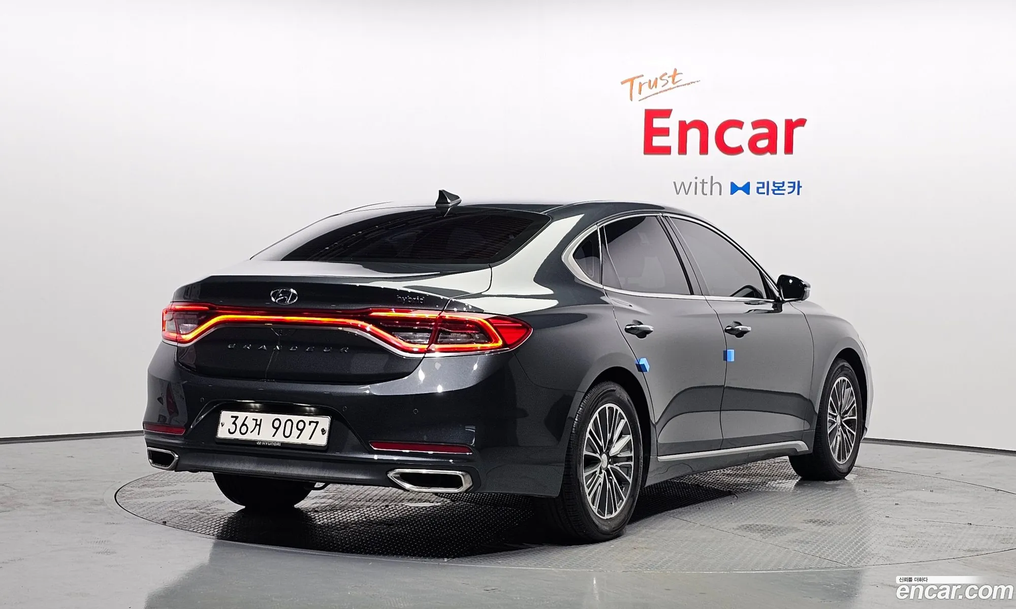 Hyundai Grandeur IG Hybrid 2017 — 24