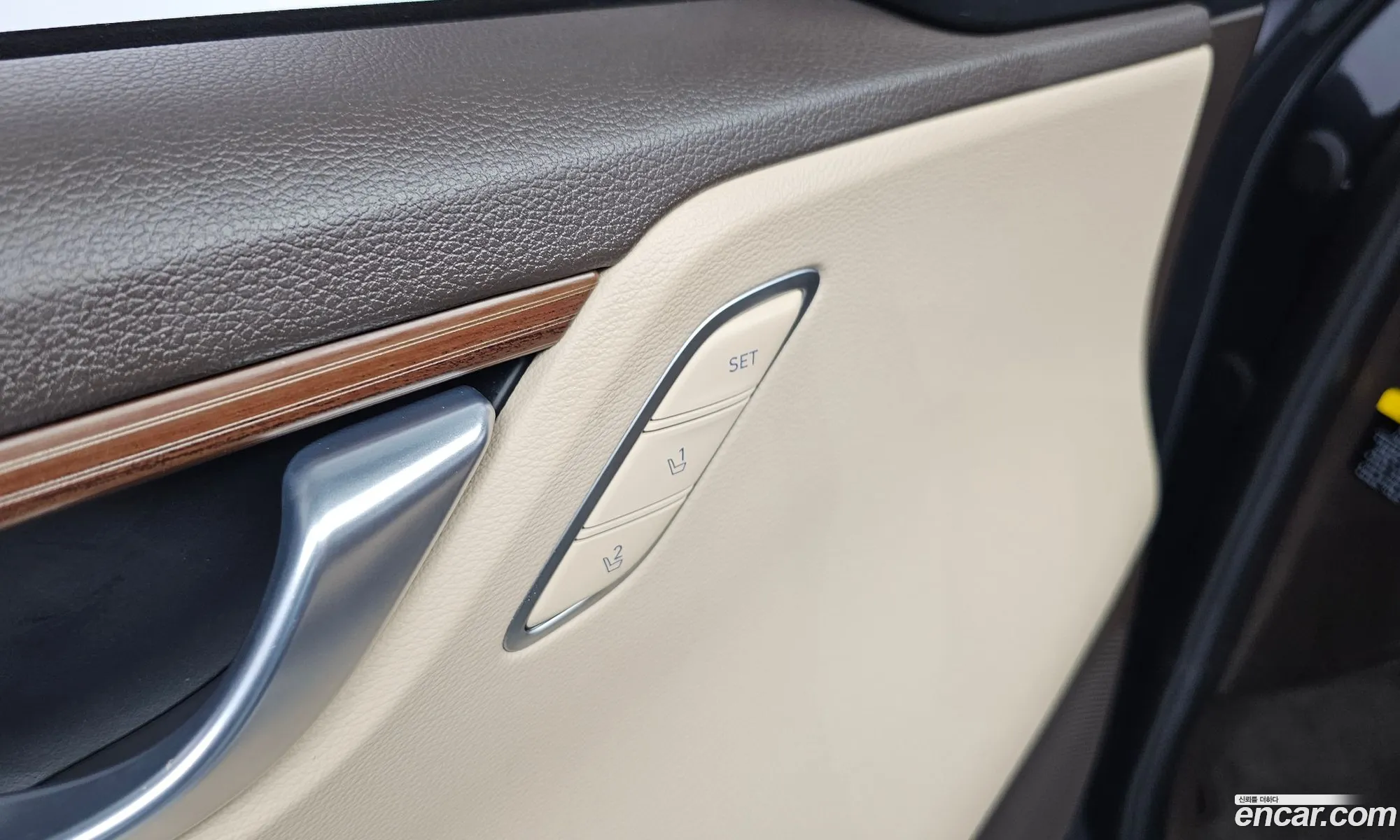 Hyundai Grandeur IG Hybrid 2017 — 4