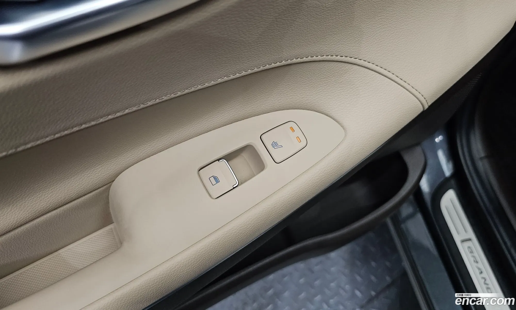 Hyundai Grandeur IG Hybrid 2017 — 6