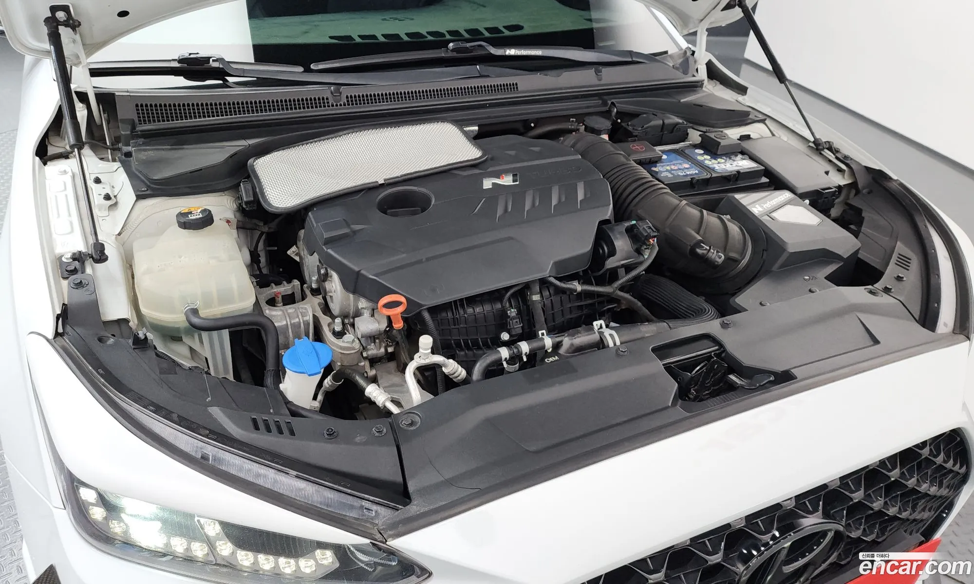 Hyundai Veloster 2019 — 16