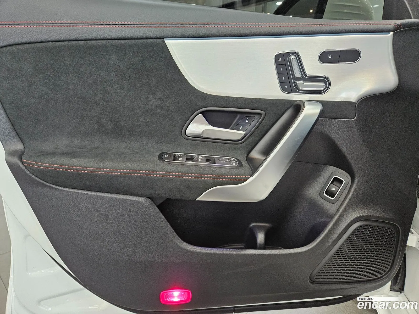 Mercedes-Benz CLA-Class C118 2025 — 12