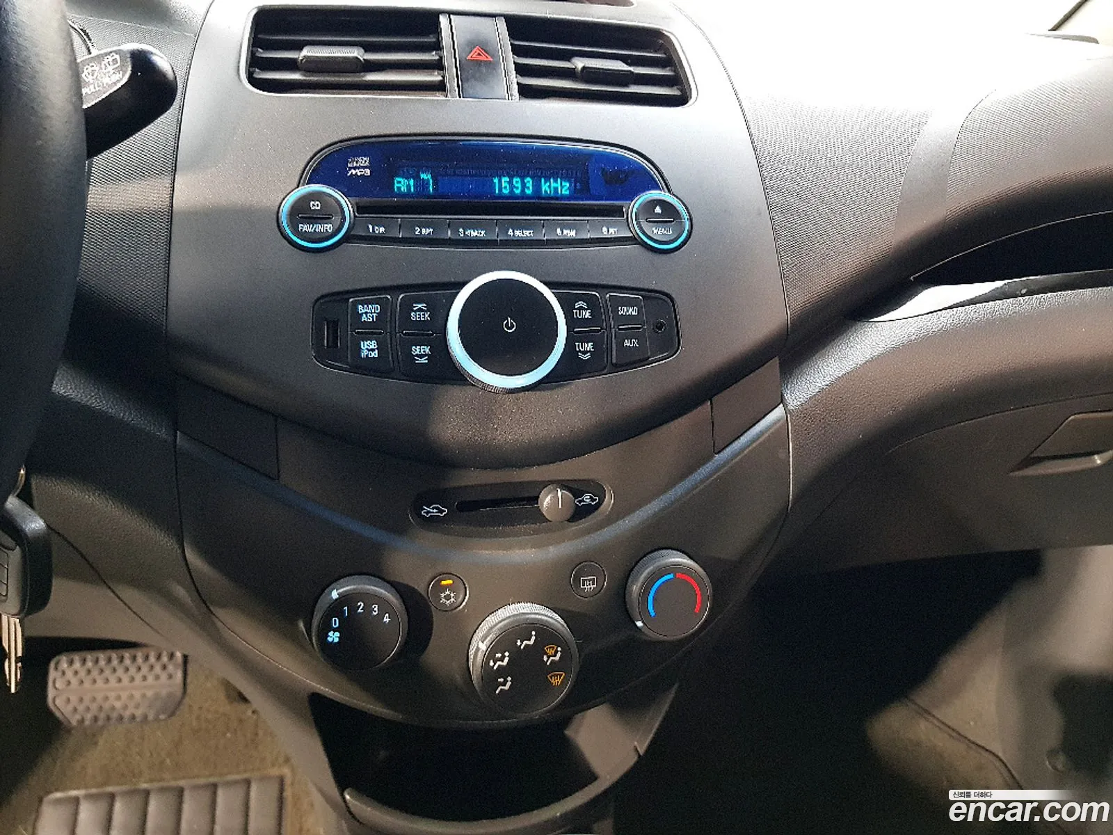 Chevrolet (GM Daewoo) Spark 2011 — 4