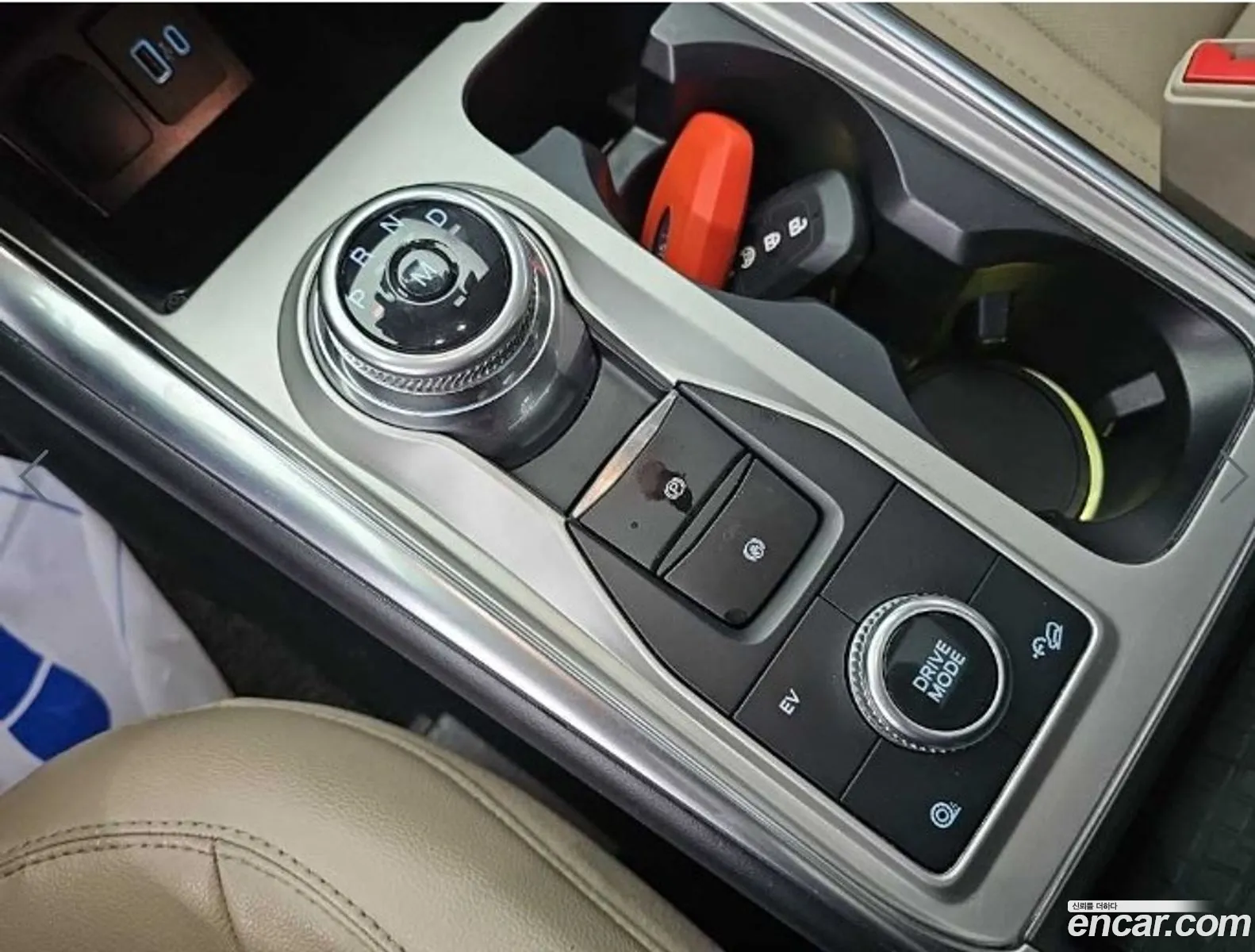 Ford Explorer 6th Gen 2021 — 7