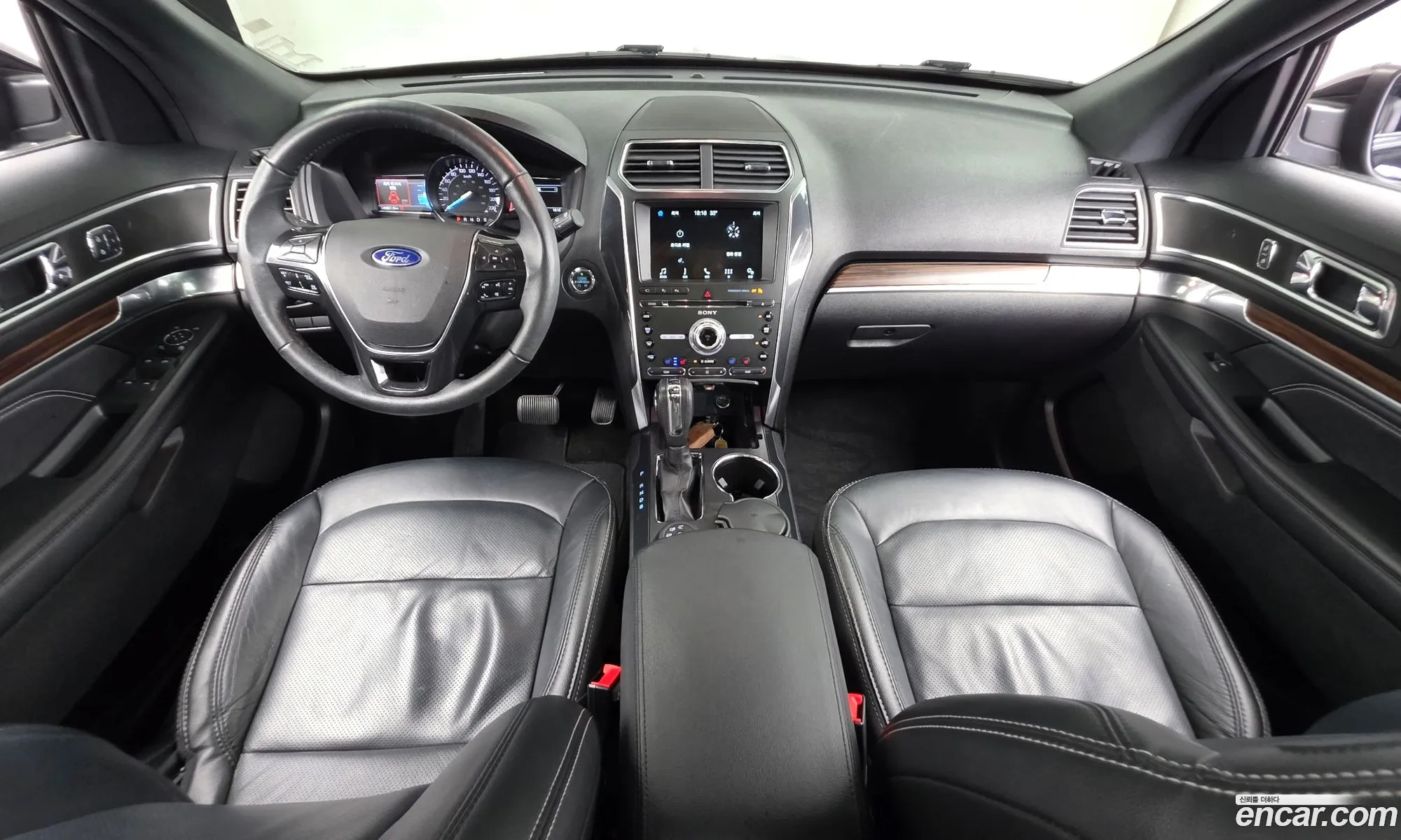 Ford Explorer 2018 1FM5K8F80JGA49702 — 12