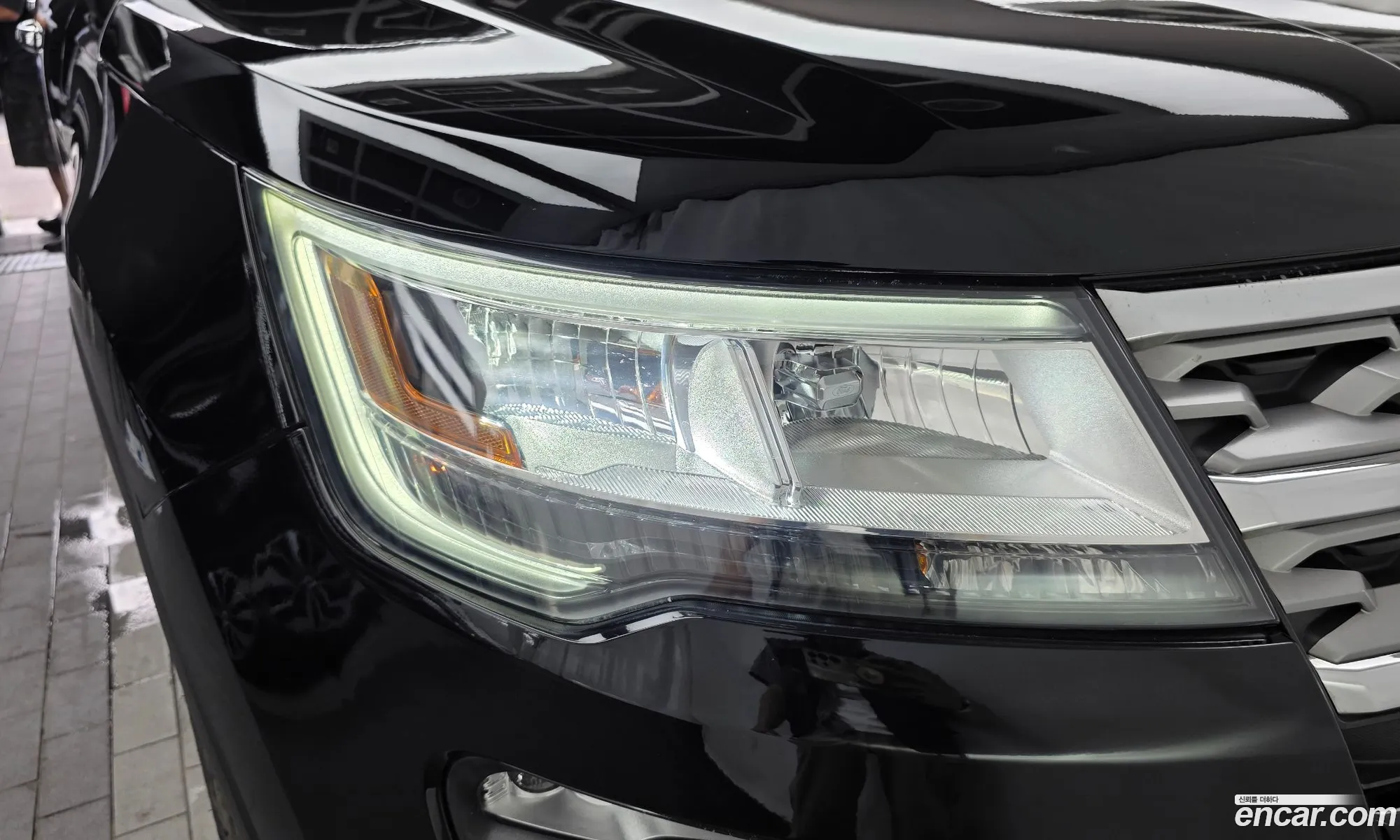 Ford Explorer 2018 1FM5K8F80JGA49702 — 35