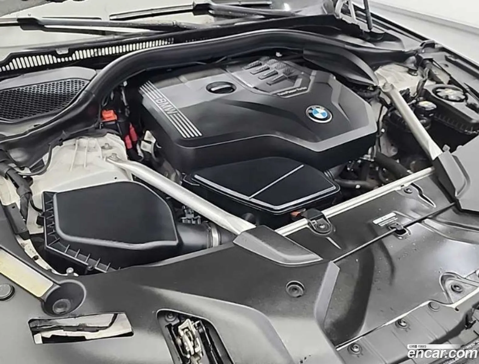 BMW 5 Series 2022 — 5