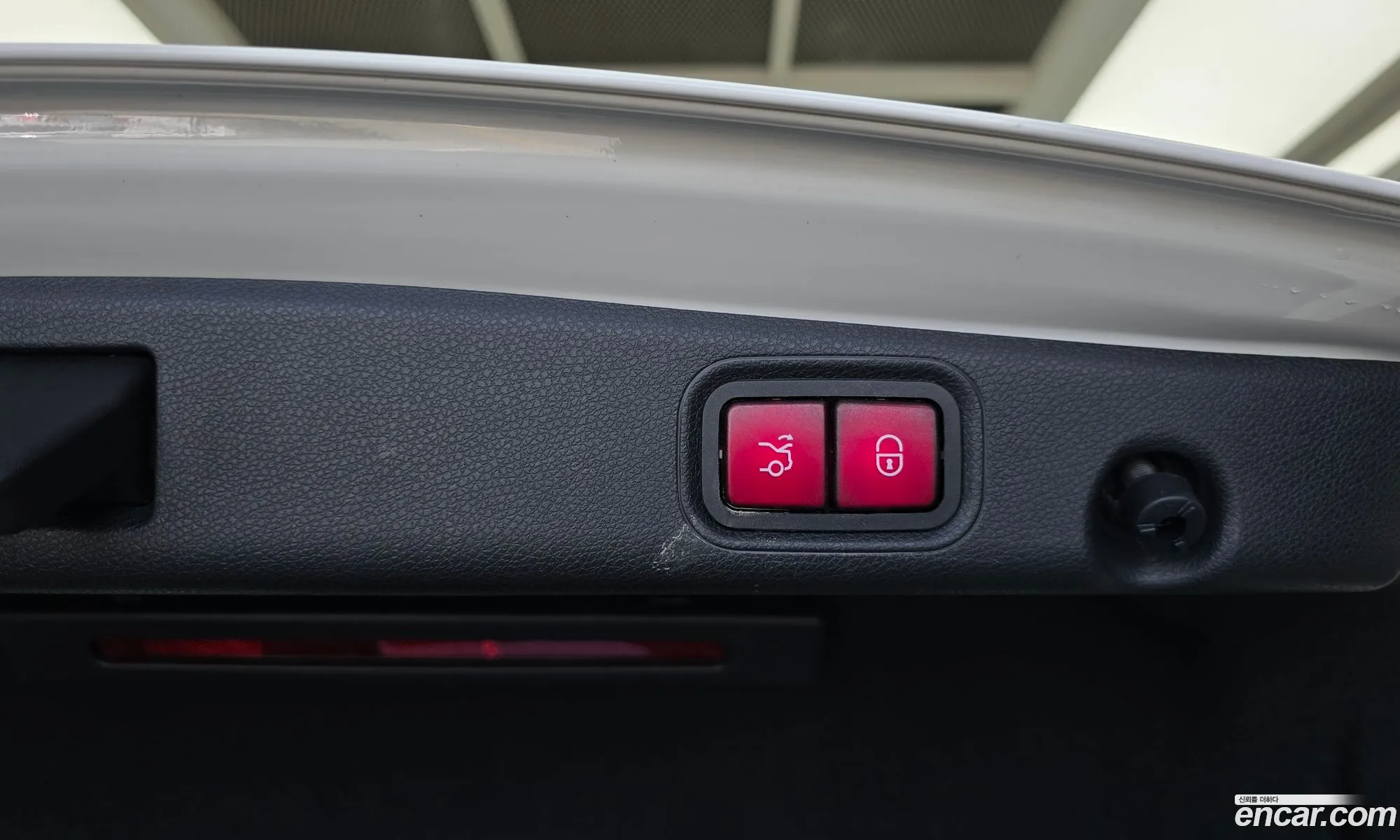 Mercedes-Benz E-Class W213 2018 — 21