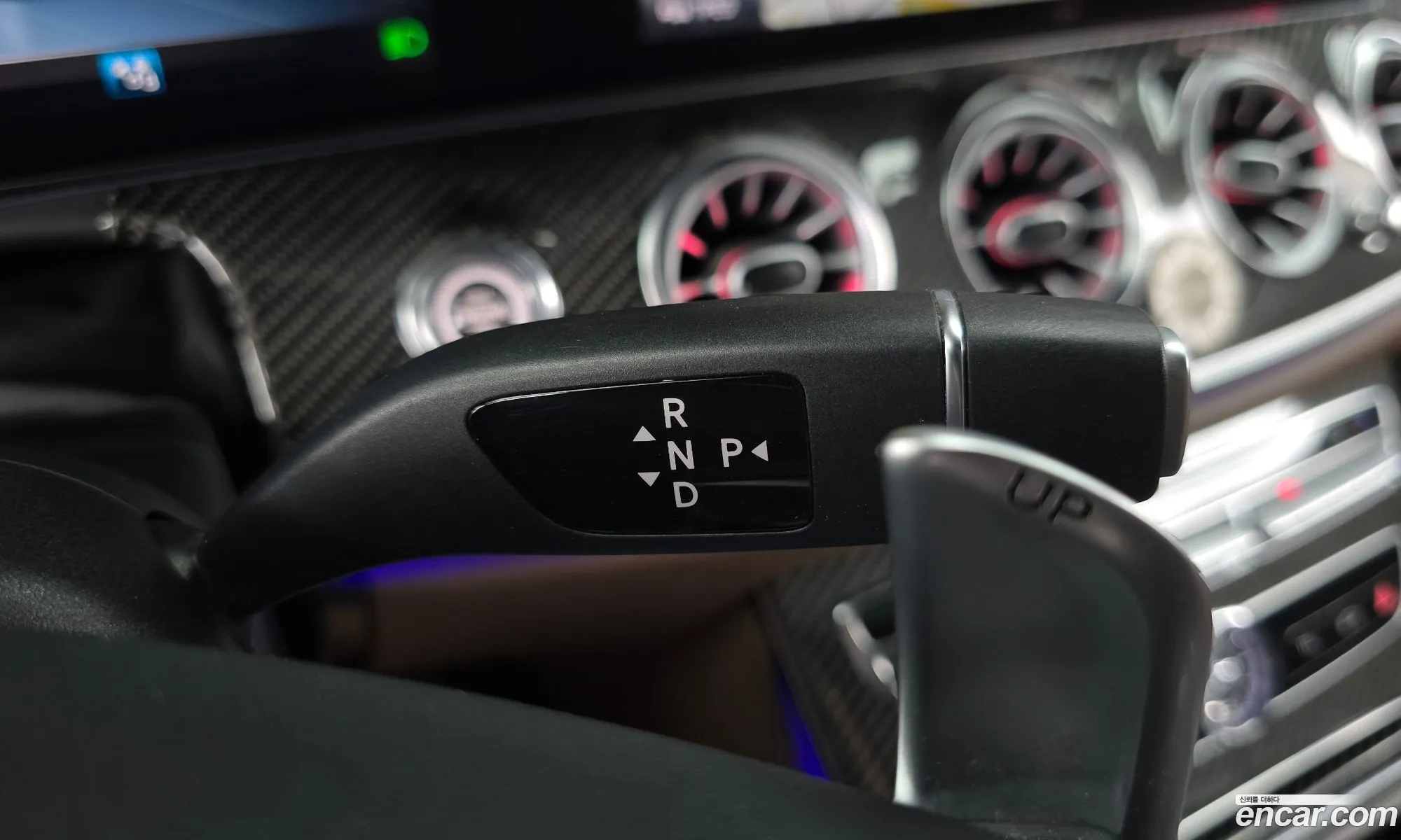 Mercedes-Benz E-Class W213 2018 — 14