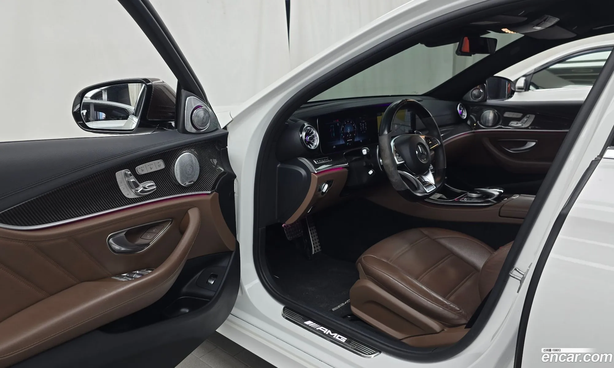 Mercedes-Benz E-Class W213 2018 — 27