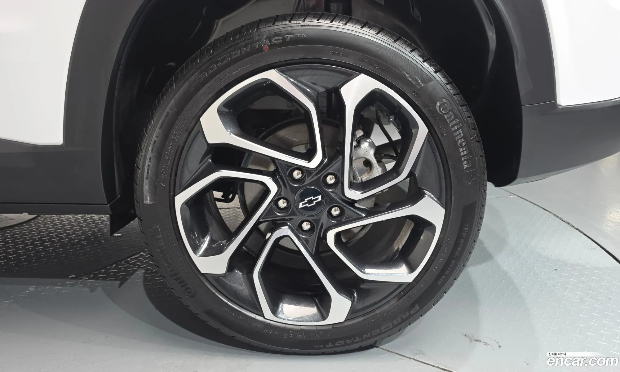 Chevrolet (GM Daewoo) Trax Crossover 2025 — 25