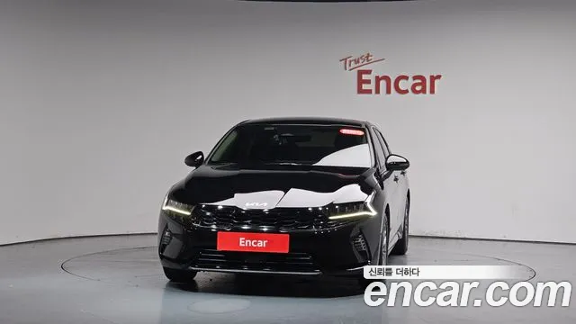 Kia K5 Hybrid 2021 — 2