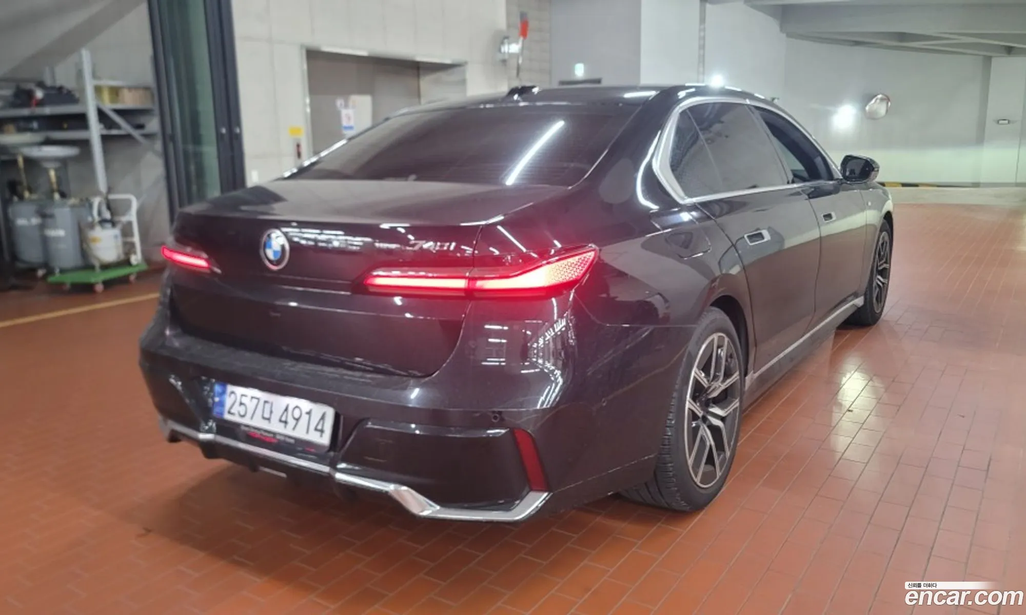 BMW 7 Series 2023 — 3