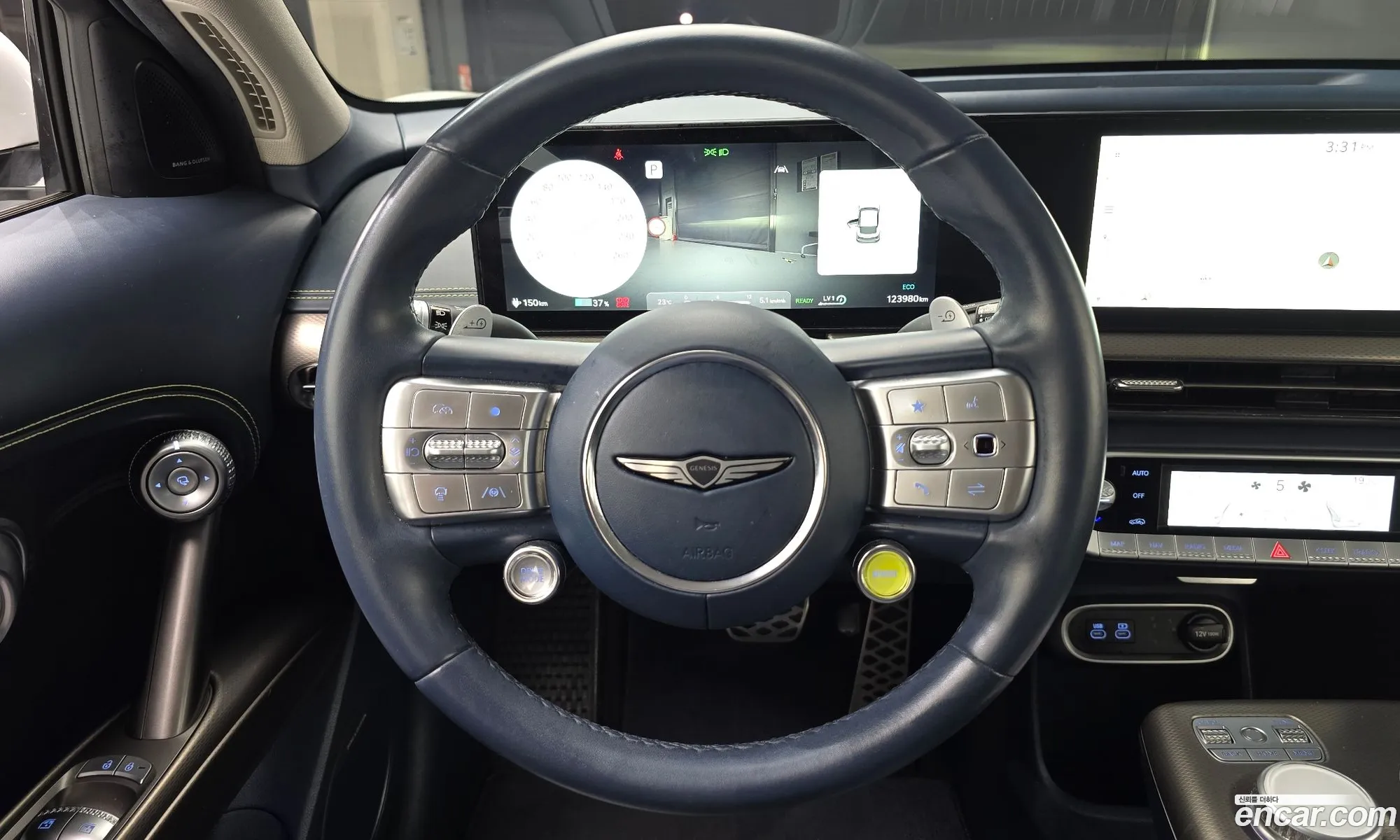 Genesis GV60 2022 — 15