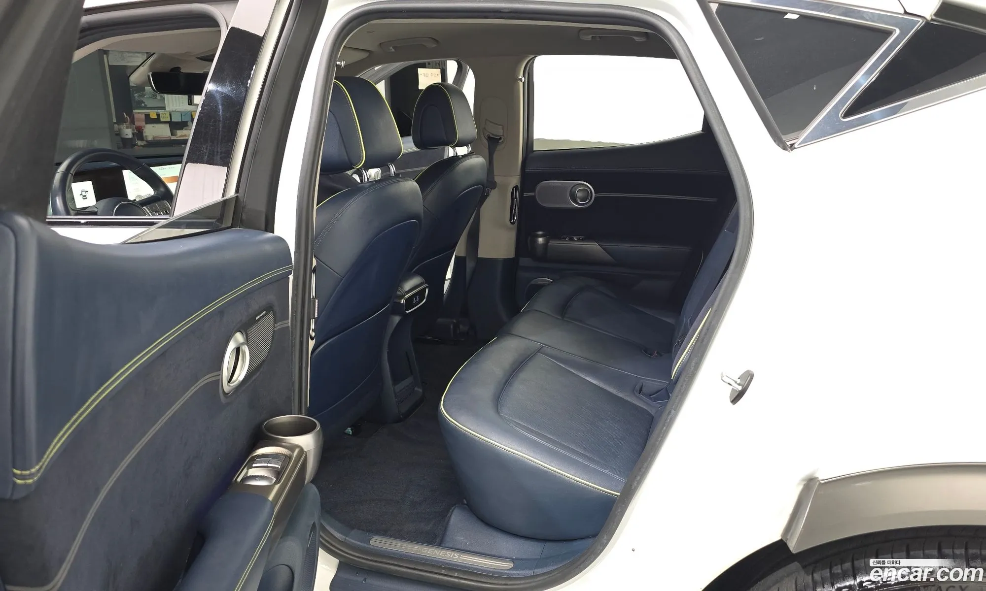 Genesis GV60 2022 — 2