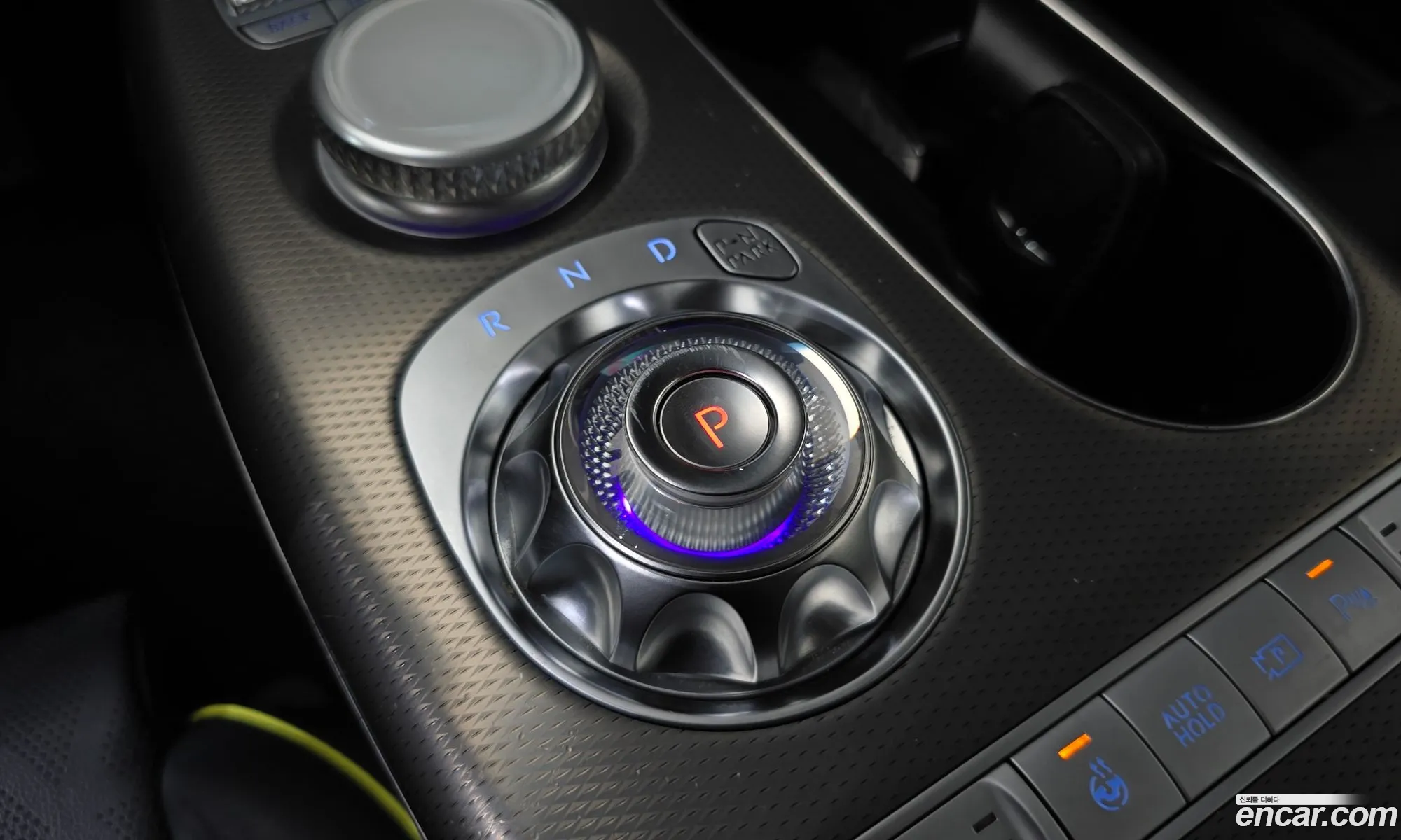Genesis GV60 2022 — 5