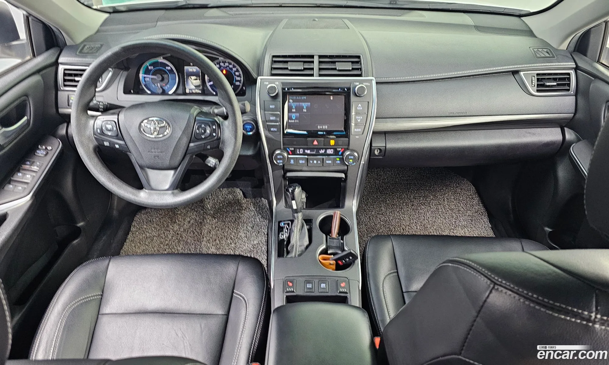 Toyota Camry 2017 4T1BD1FK0HU226163 — 4