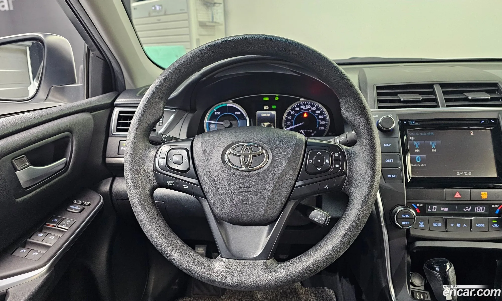 Toyota Camry 2017 4T1BD1FK0HU226163 — 30