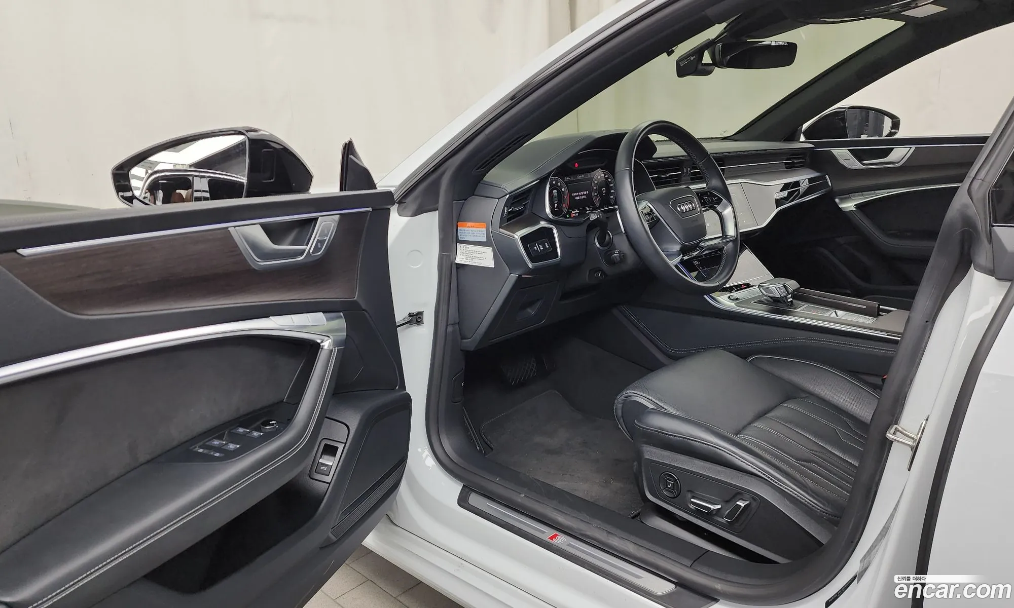 Audi A7 2023 WAUZZZF26PN034738 — 14