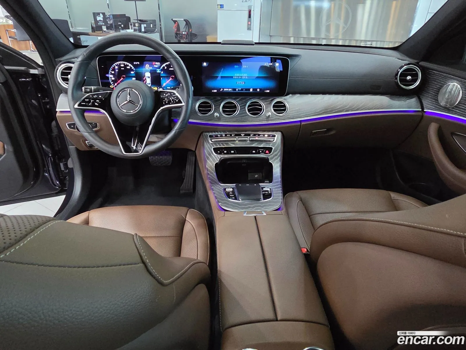 Mercedes-Benz E-Class W213 2022 — 10