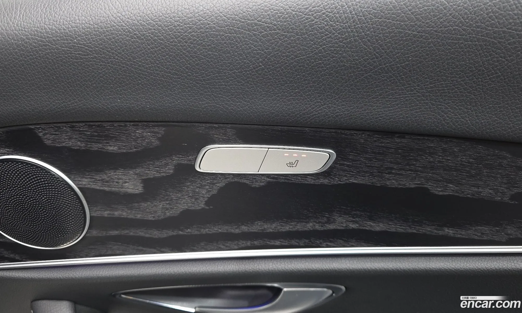 Mercedes-Benz E-Class W213 2019 WDDZF0EB8KA567057 — 25