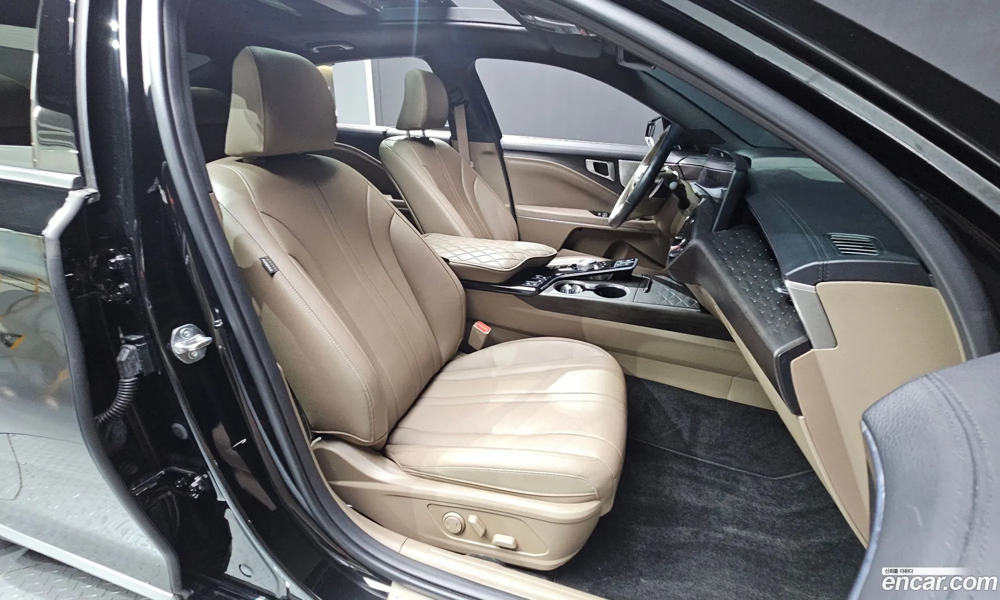 Kia K8 2024 — 7