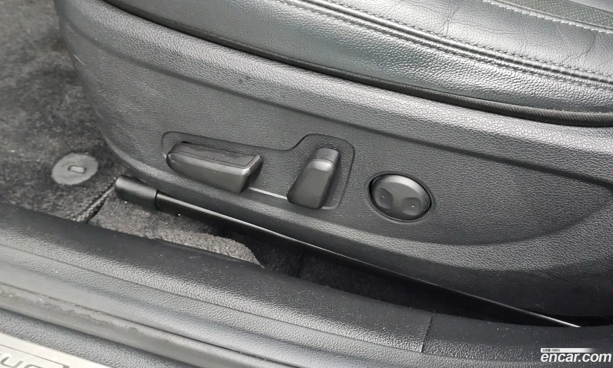 Hyundai Grandeur IG Hybrid 2020 — 13