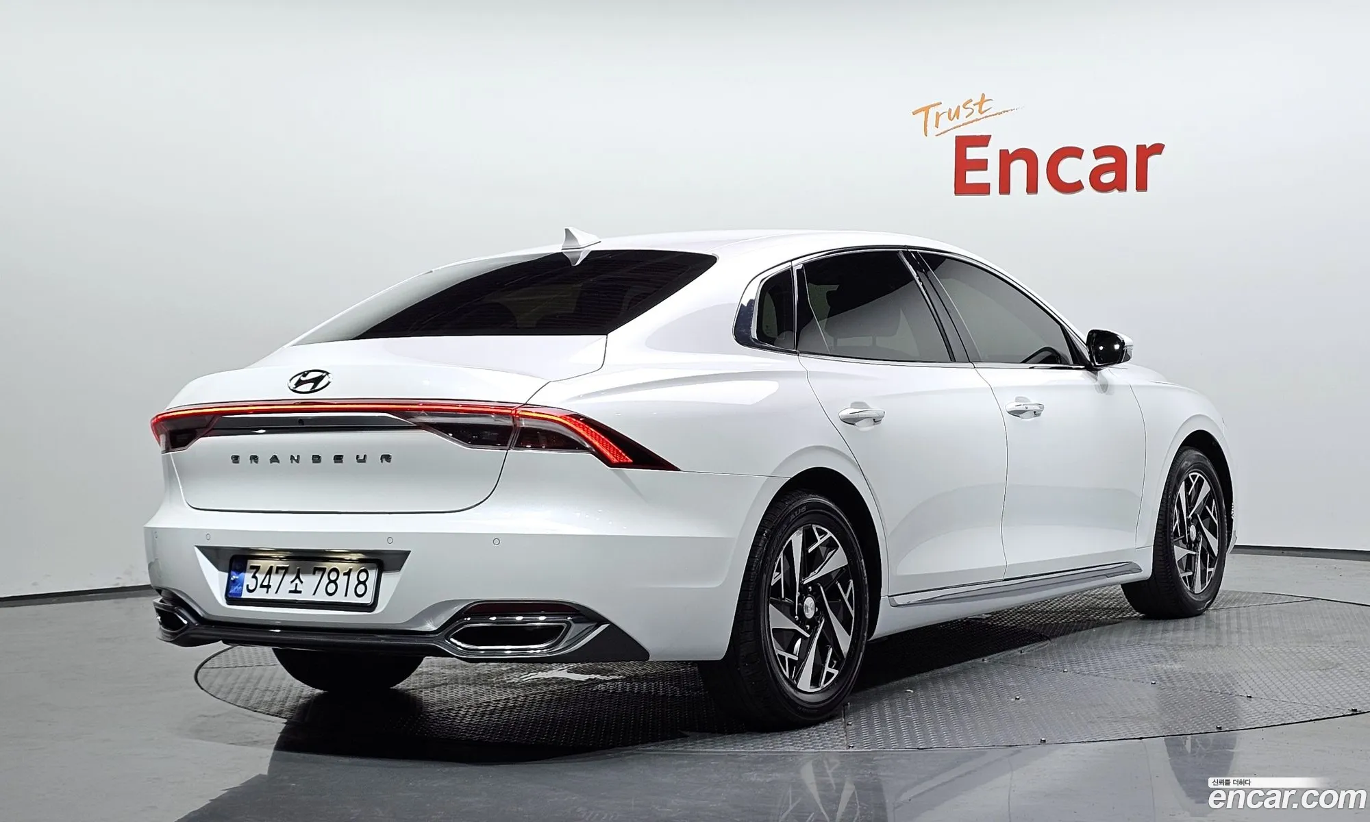 Hyundai Grandeur IG Hybrid 2020 — 18