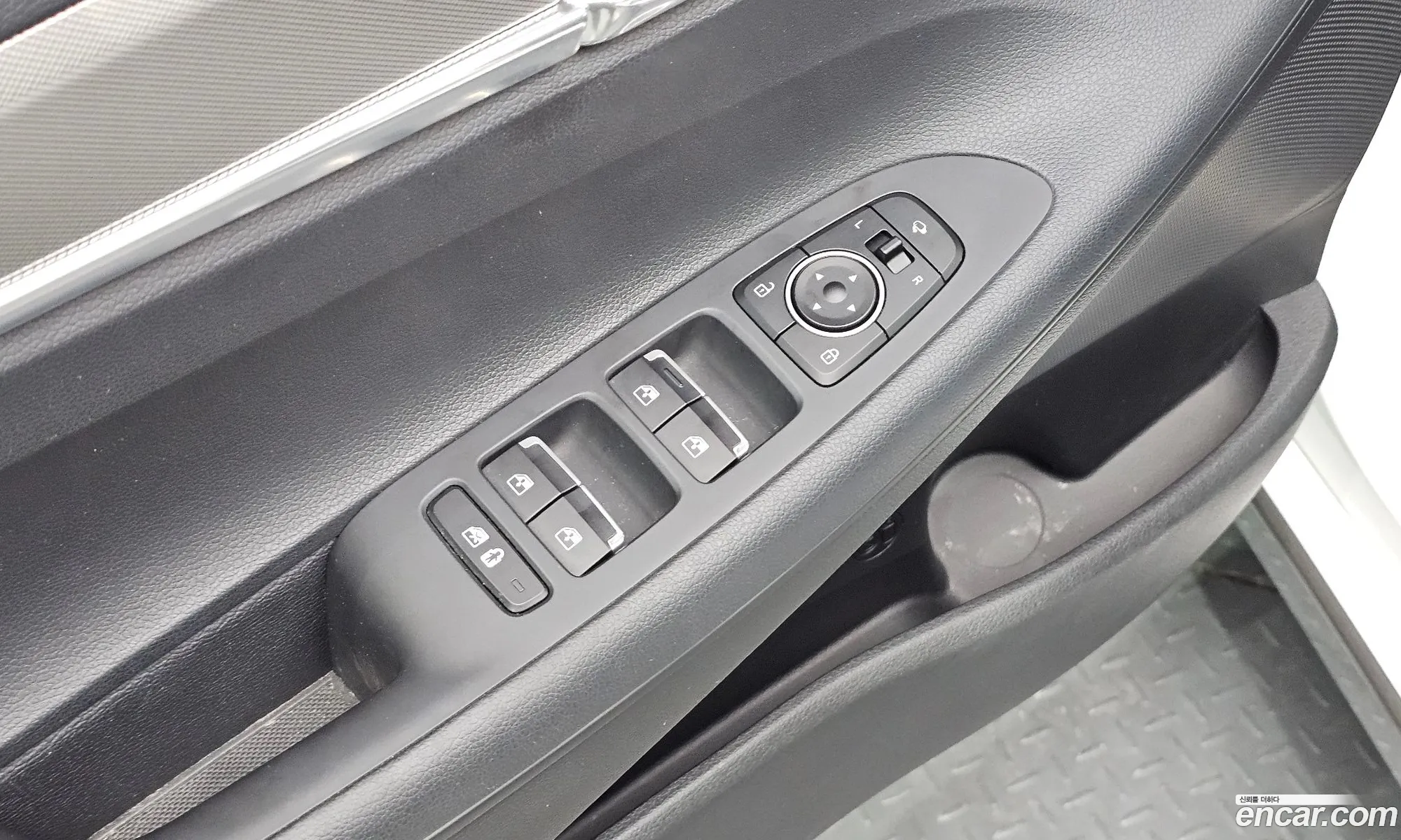 Hyundai Grandeur IG Hybrid 2020 — 2