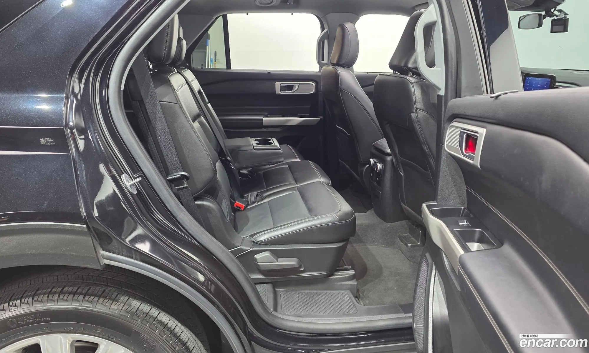 Ford Explorer 6th Gen 2022 1FMSK8FH9NGA52154 — 14