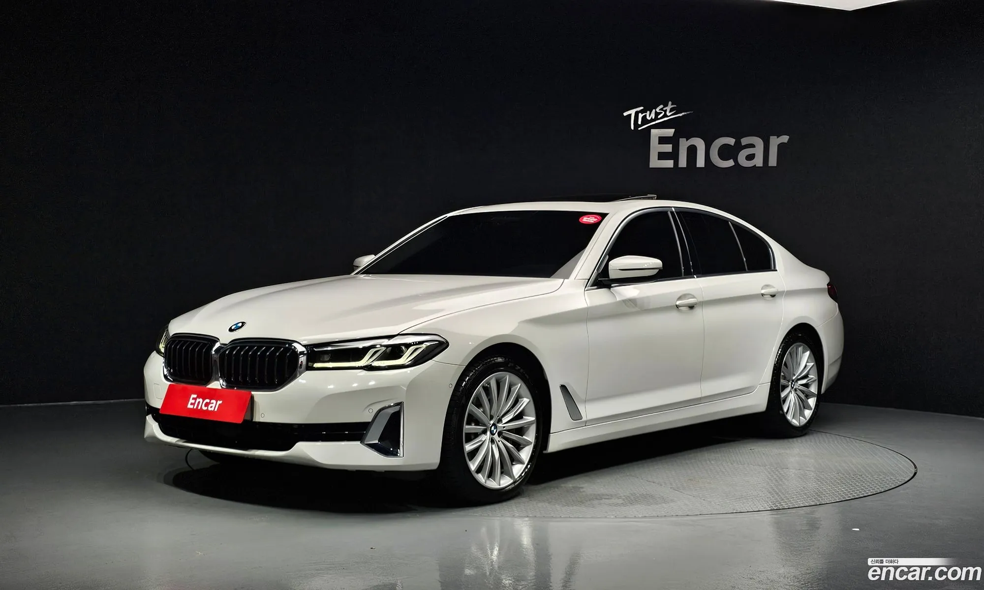 BMW 5 Series 2022 — 14