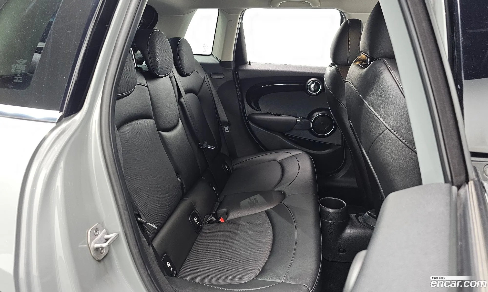 Mini Cooper S 2021 WMWXV9106M2N99450 — 26