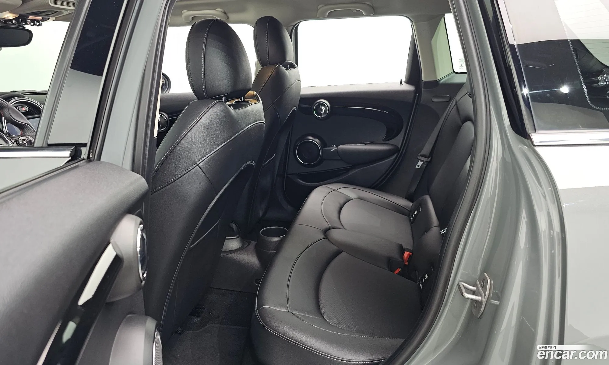 Mini Cooper S 2021 WMWXV9106M2N99450 — 3
