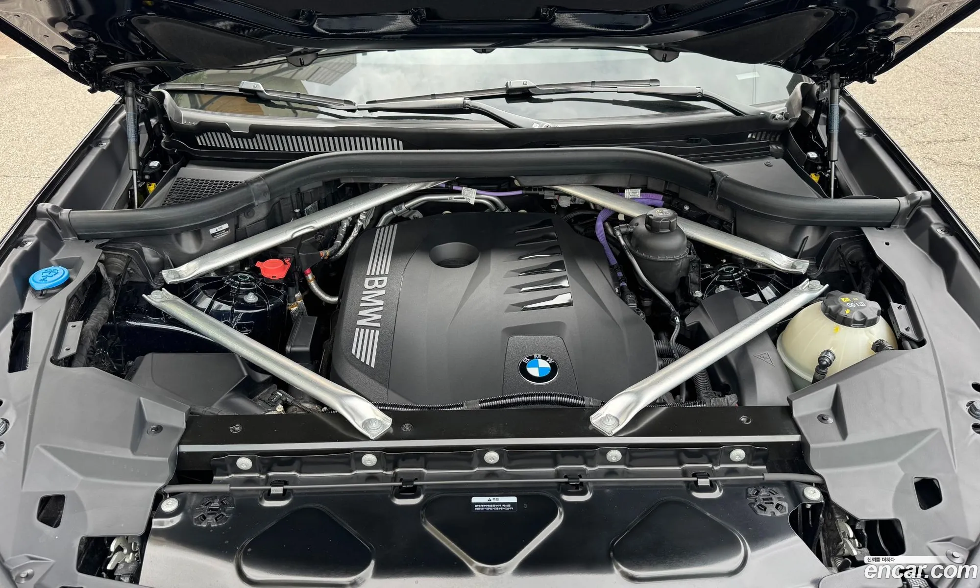 BMW X6 2024 — 16