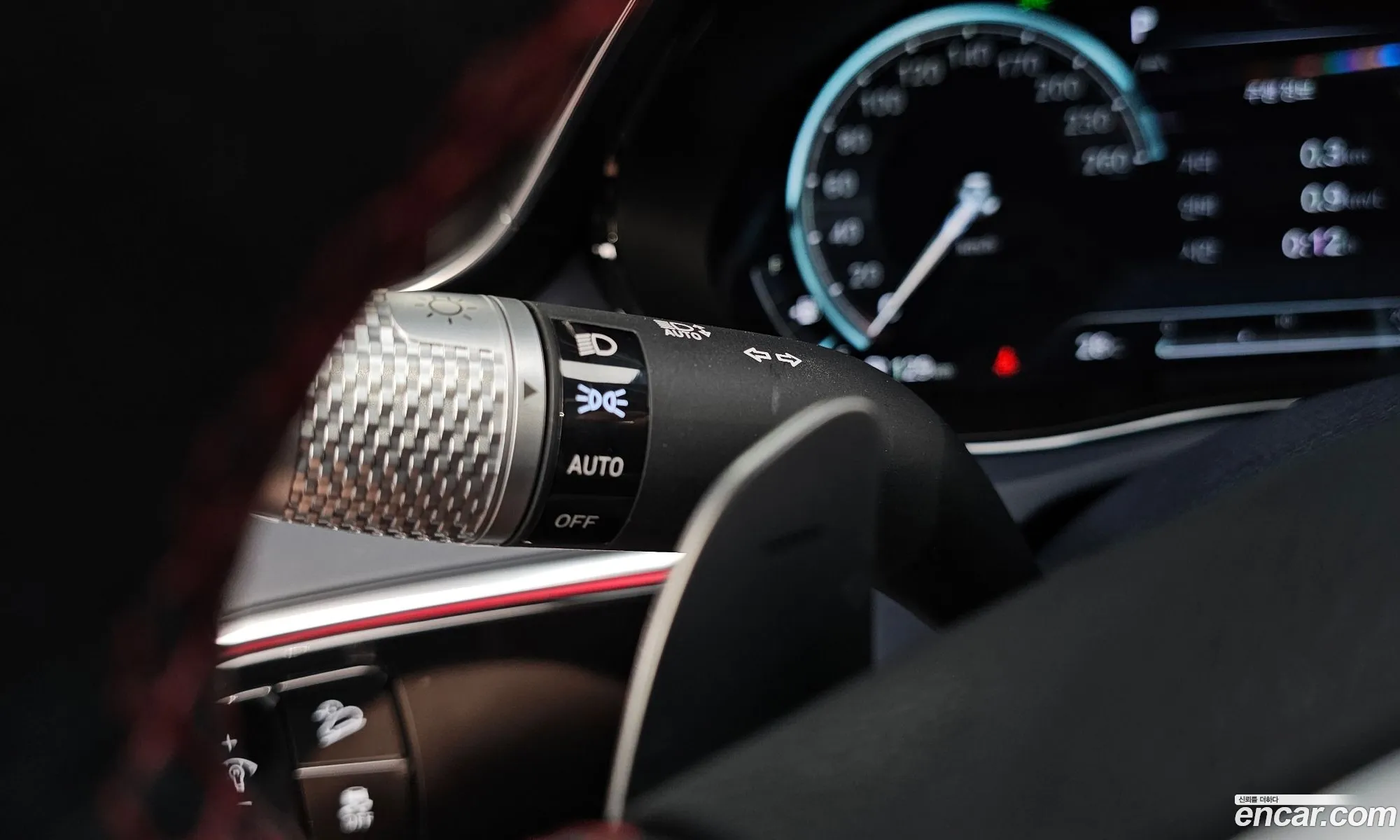 Genesis GV70 2023 — 11
