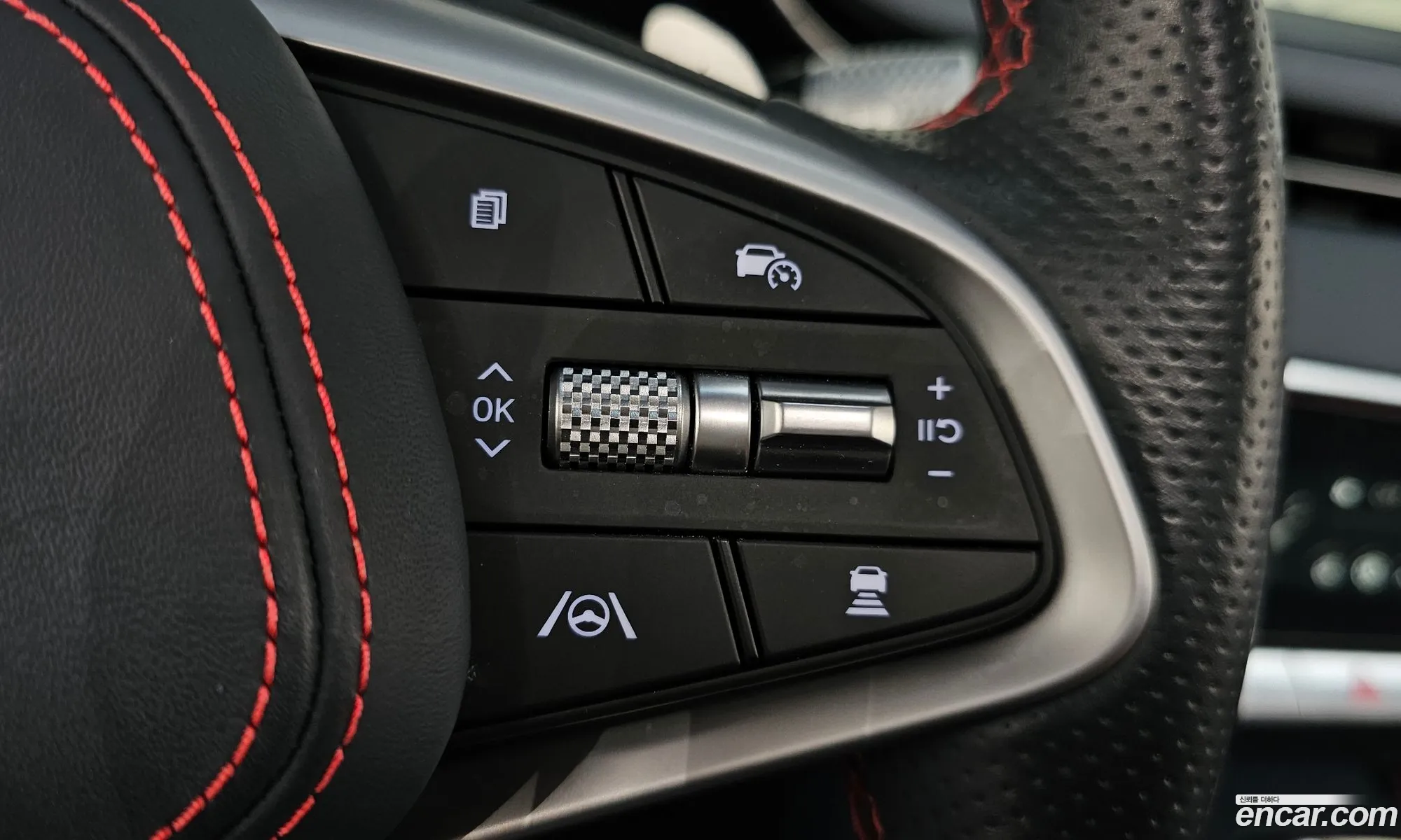 Genesis GV70 2023 — 15