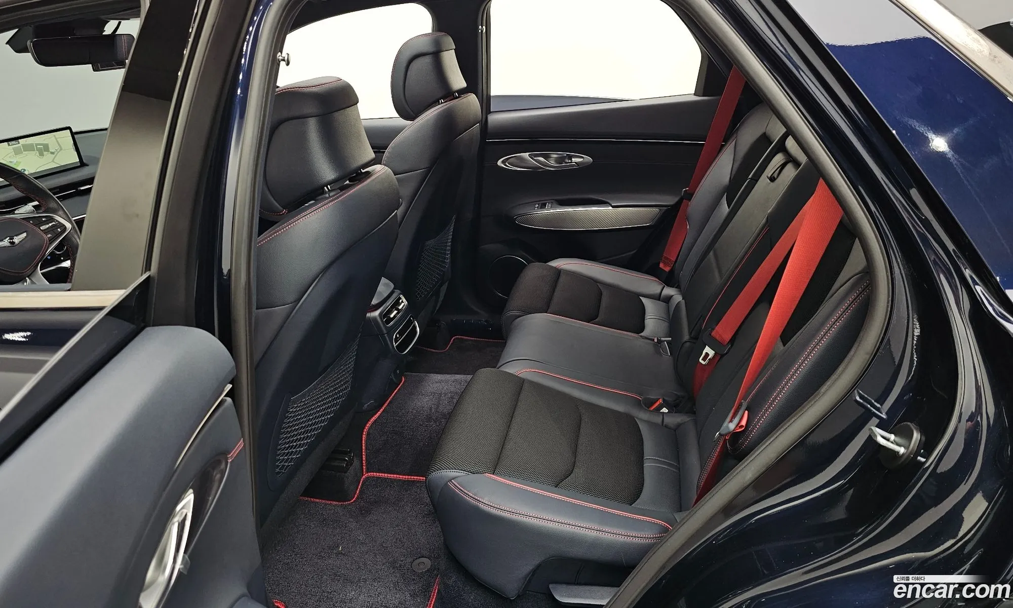 Genesis GV70 2023 — 6