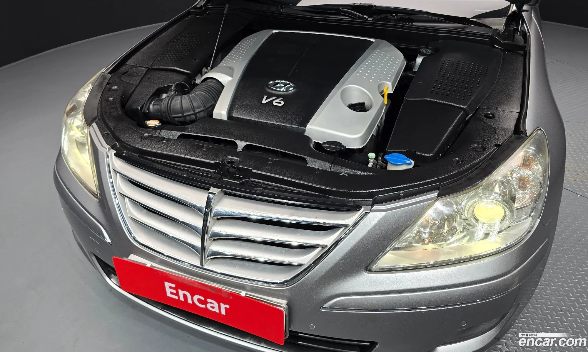 Hyundai Genesis 2010 — 14
