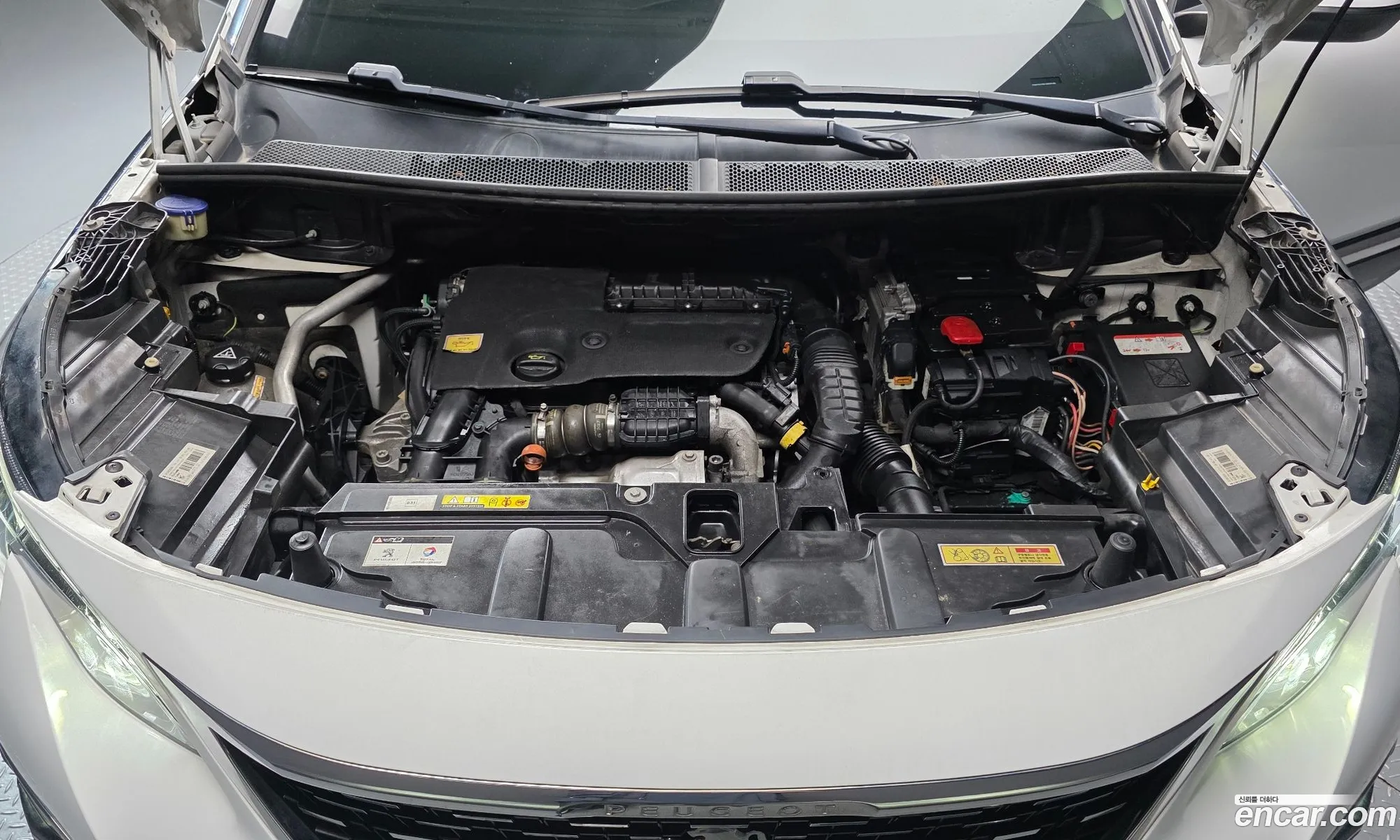 Peugeot 3008 2017 — 25