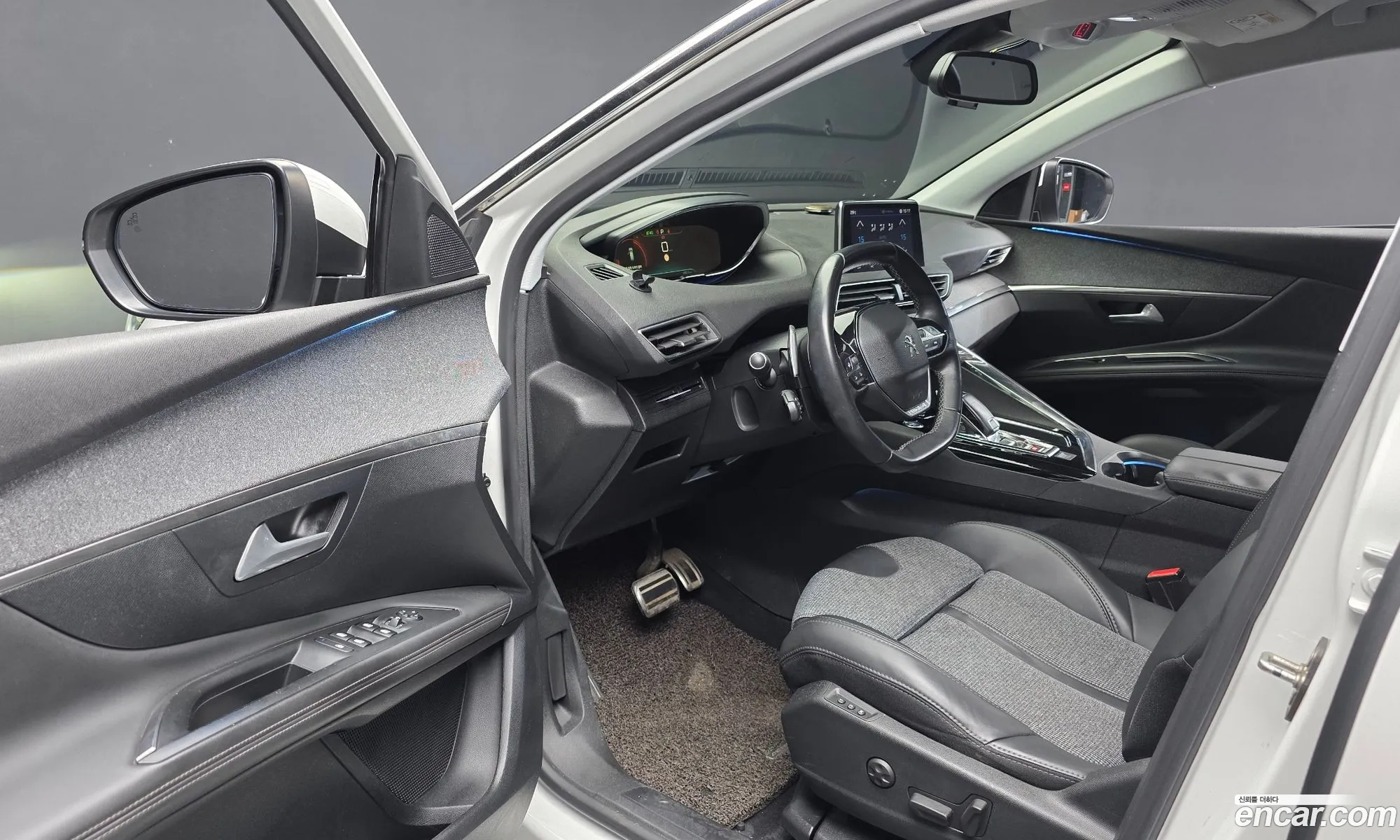 Peugeot 3008 2017 — 26