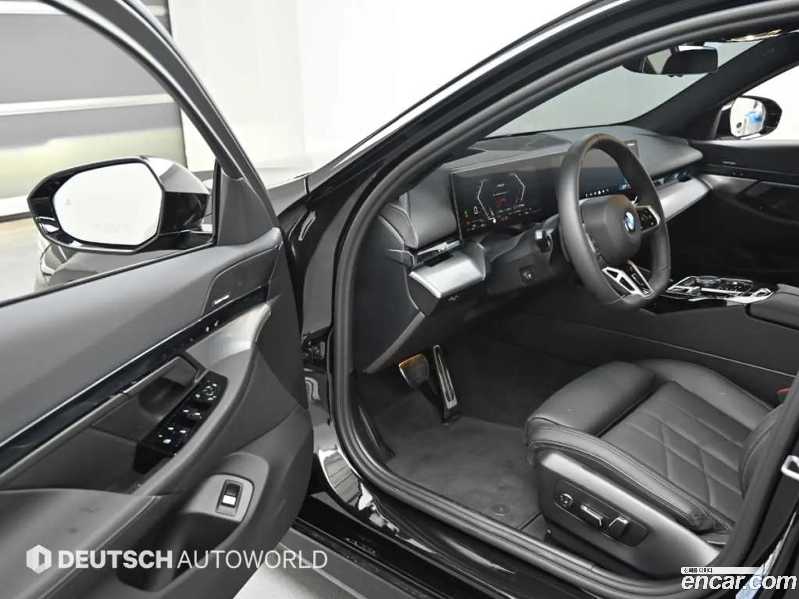 BMW 5 Series 2025 — 10